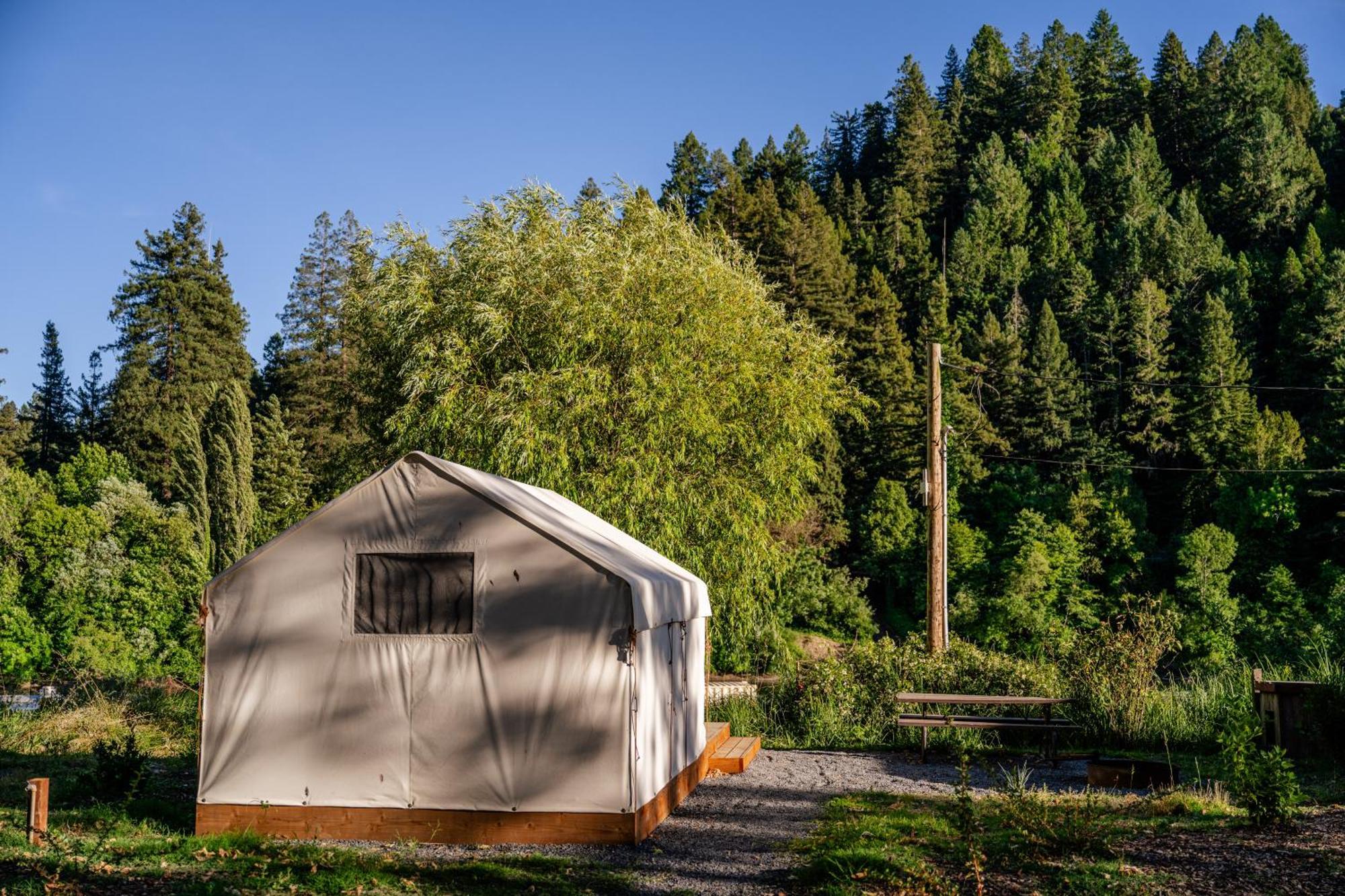 Johnson'S Beach Cabins And Campground Guerneville Eksteriør bilde